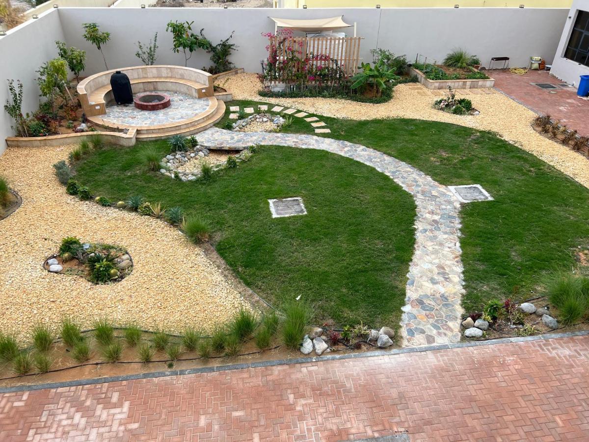 Casa Shakhbout Apartment อาบูดาบี ภายนอก รูปภาพ